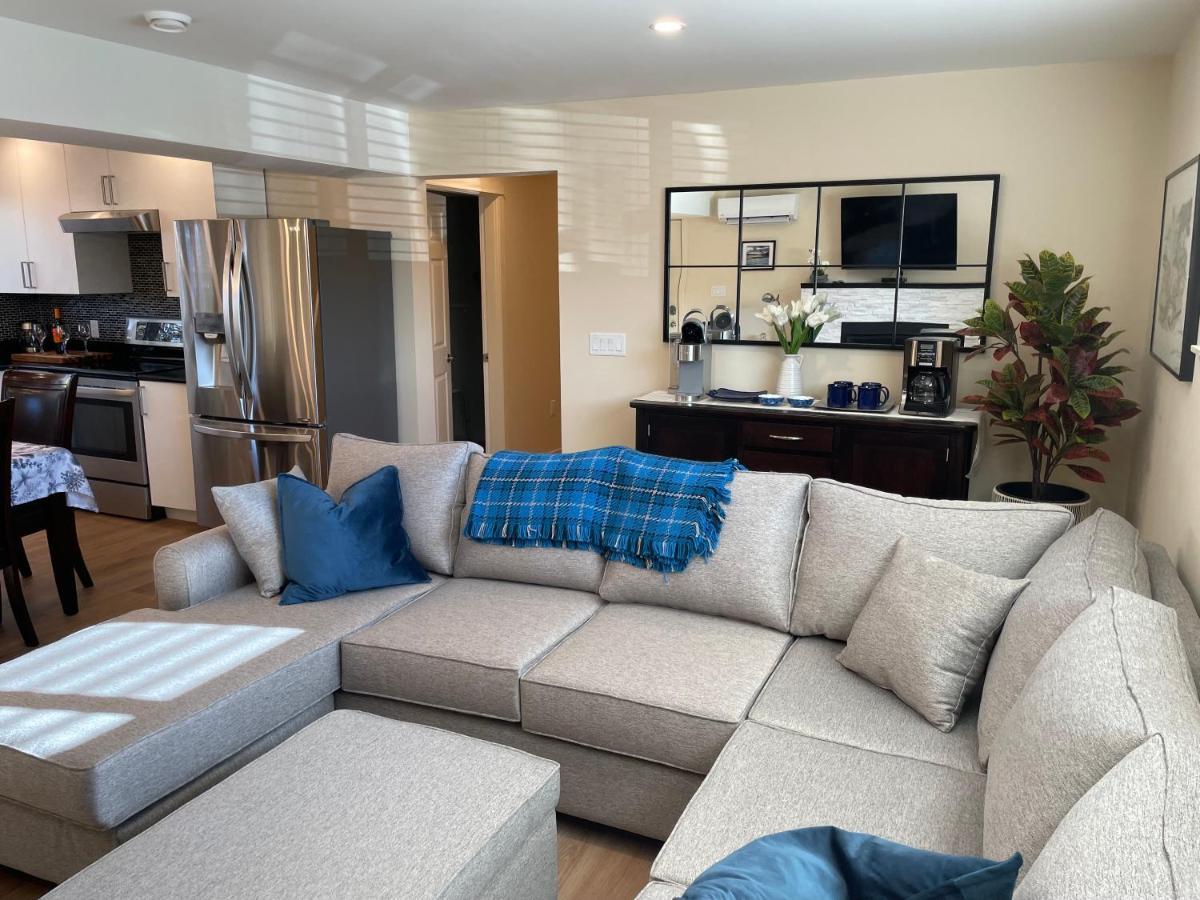 Bright Poolside Walkout Two Bedroom Basement Suite In The Okanagan Penticton Exteriér fotografie